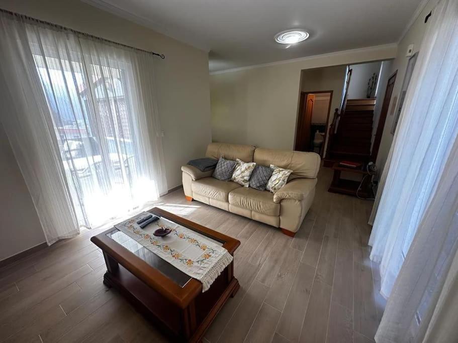 The Vista House Villa ปอนตา เดลกาดา ภายนอก รูปภาพ